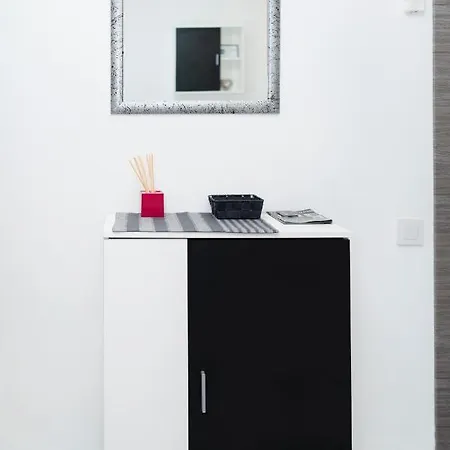 Lorena Apartment