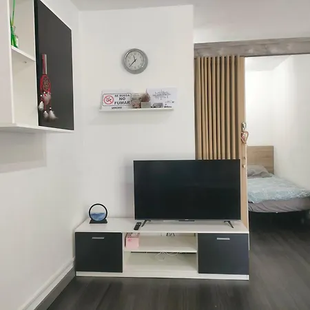 Lorena Apartment *